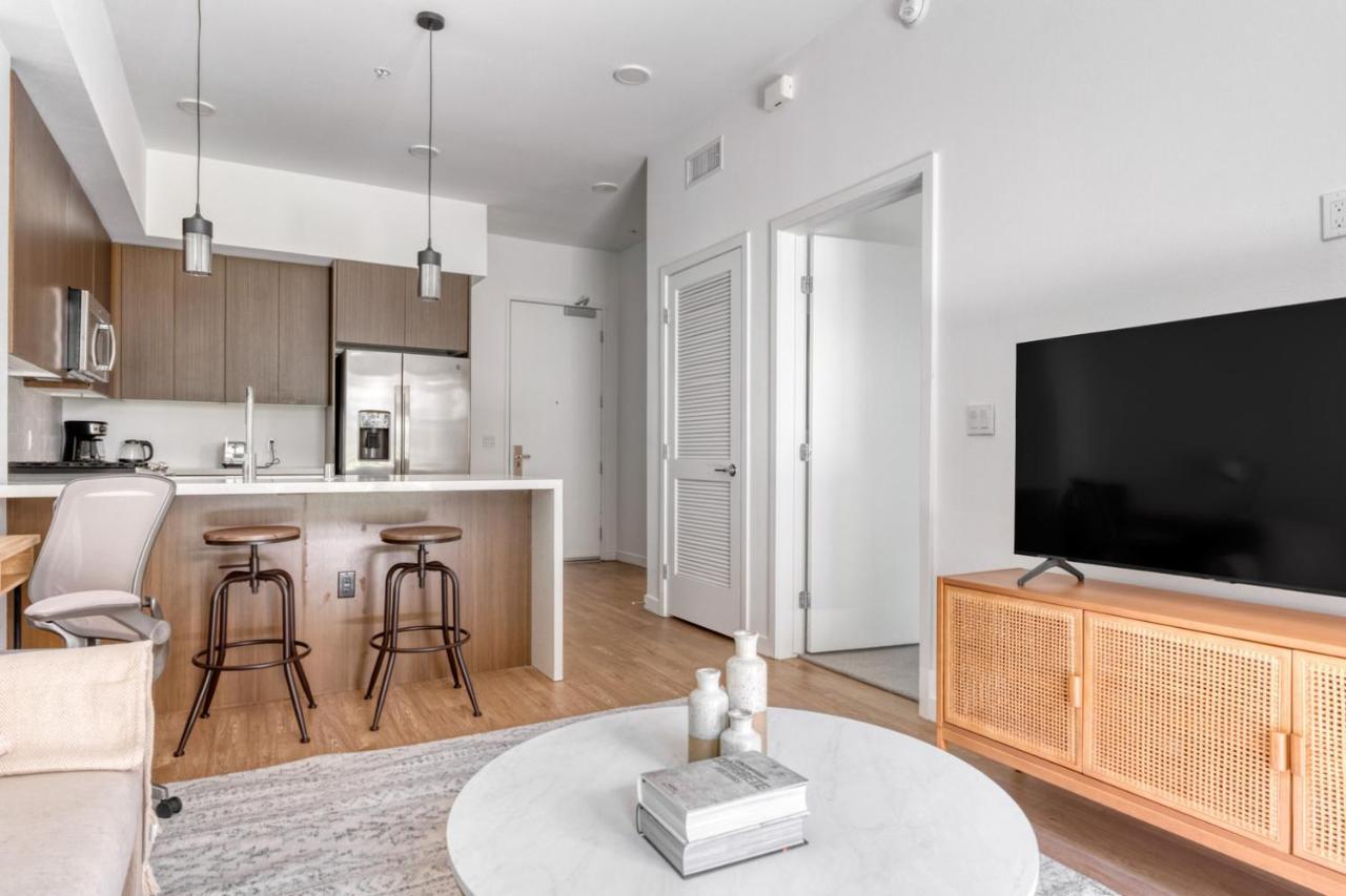 Woodland Hills 1br W Pool Gym Nr Warner Center Lax-665 Apartment