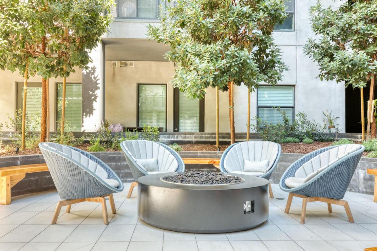 Woodland Hills 1br W Pool Gym Nr Warner Center Lax-665 Los Angeles
