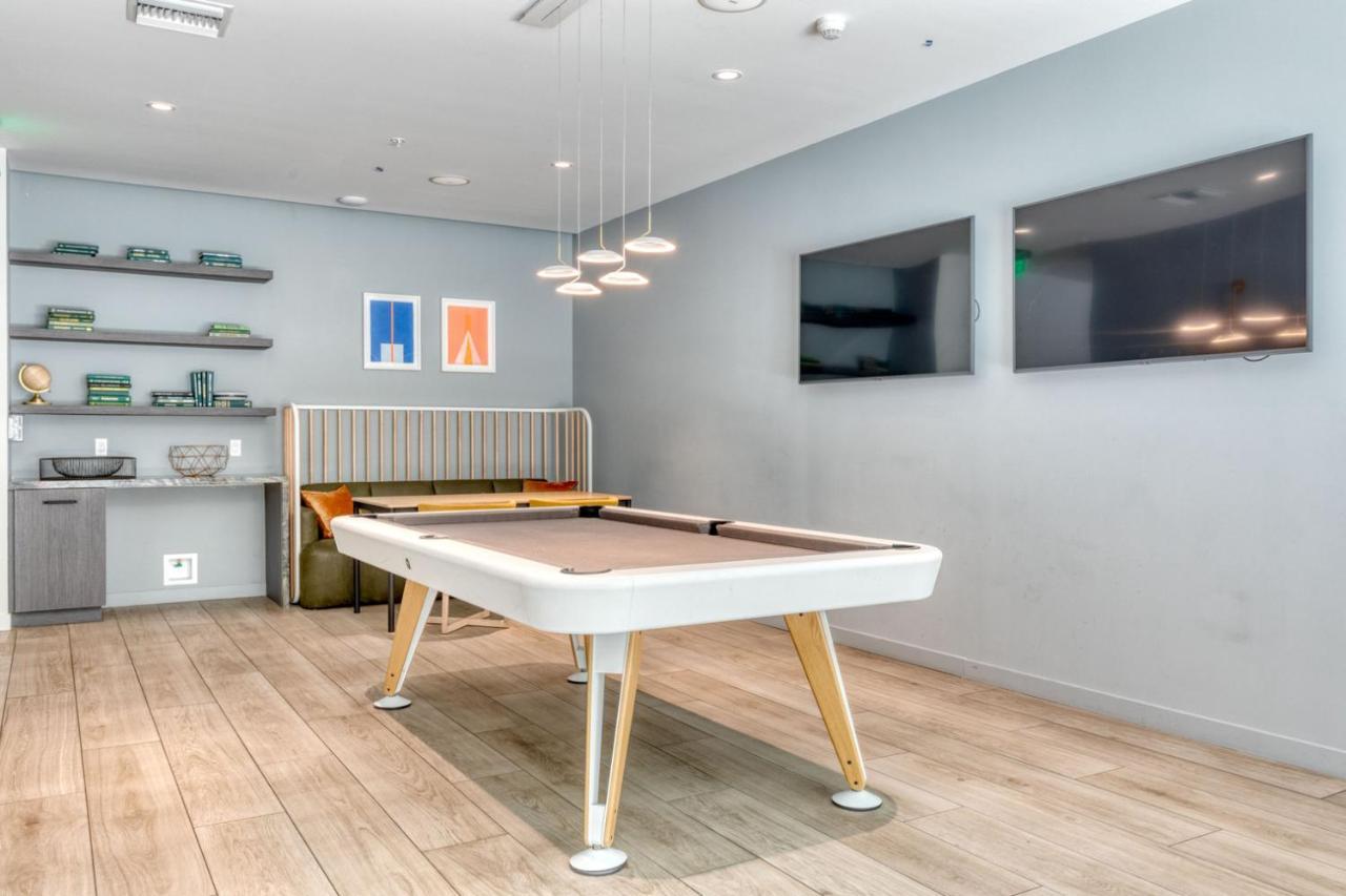 Appartement Woodland Hills 1br W Pool Gym Nr Warner Center Lax-665 *